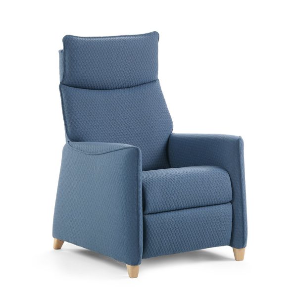 Reclining manual armchair